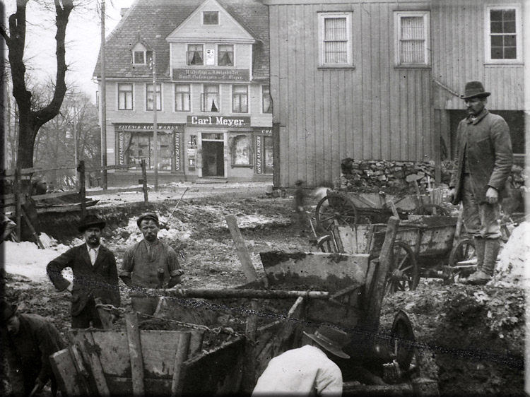 vielen Dank an die Familie Lauhoff/Gärtner für die Bereitstellung der Bilder aus dem Archiv von Kurt Lauhoff